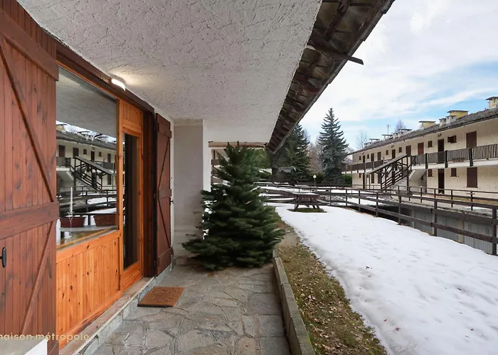 Rifugio Sauze, Mountain View & Skii Lope Apartamento *